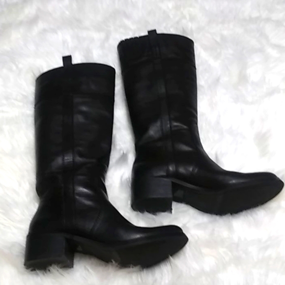 Arturo Chiang Shoes - Arturo chiang Leather Black Boots Size 9m